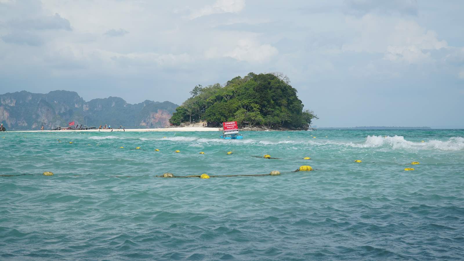 The tides came up around 10am, I had walked over the sandbar to the biggest of the 3 islands called Chicken Island and was stuck there until sunset because the little boat that took us here only made 1 round trip a day. None of us on the boat knew about that until we had gotten to the island.