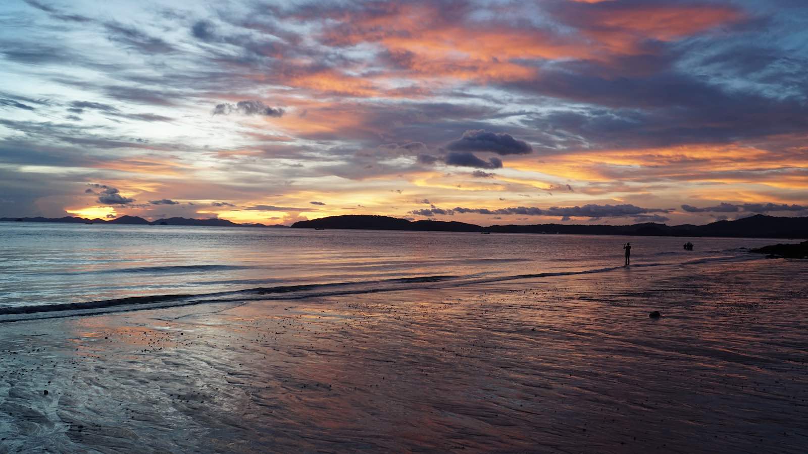 It was peaceful and nice at the little side beach so I stayed until sundown and was treated to the most vivid sunset I had ever seen.